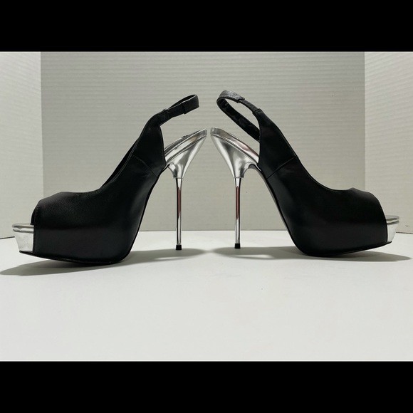 Steve Madden Hayven Heels - Picture 3 of 9